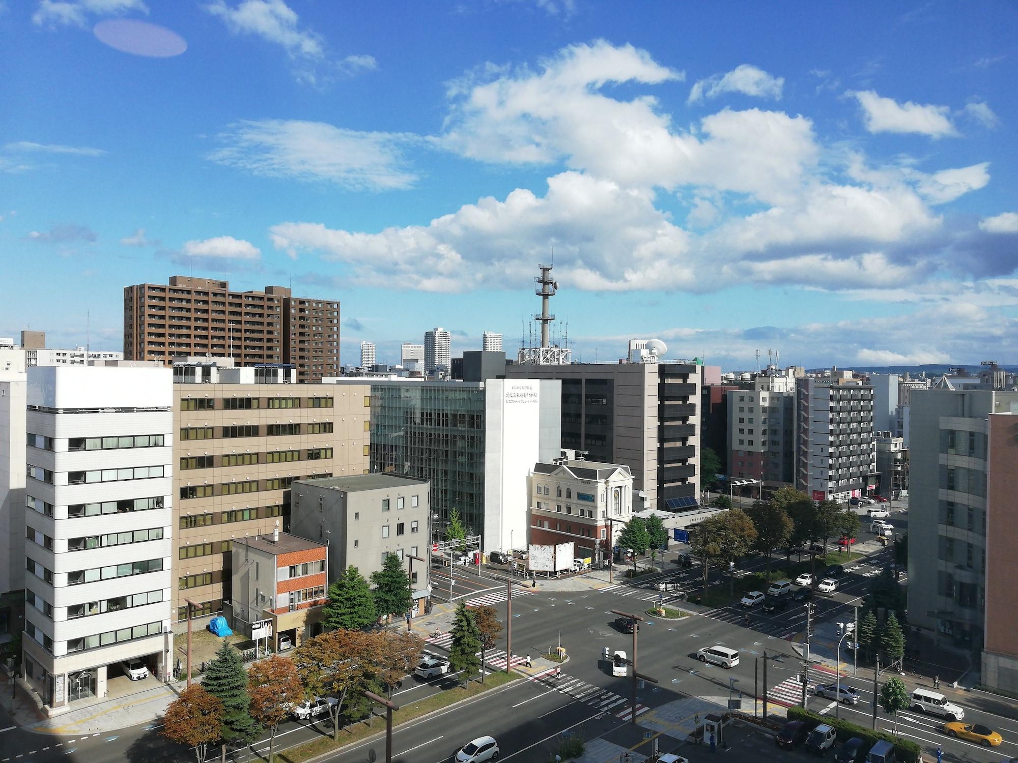 Sapporo Prince Hotel Exteriér fotografie View of the station